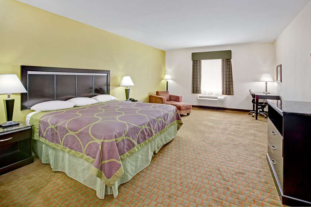 Super 8 By Wyndham Laporte La Porte Pokoj fotografie