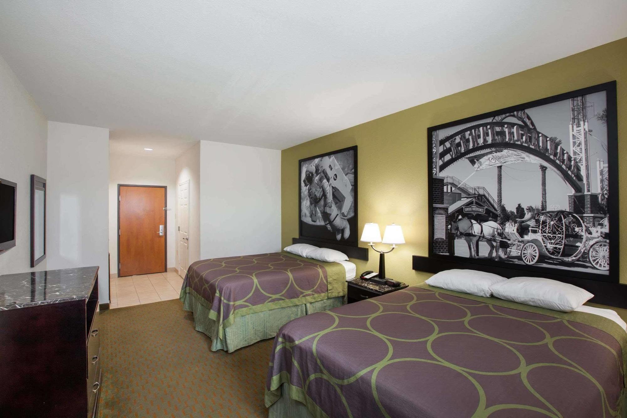 Super 8 By Wyndham Laporte La Porte Exteriér fotografie